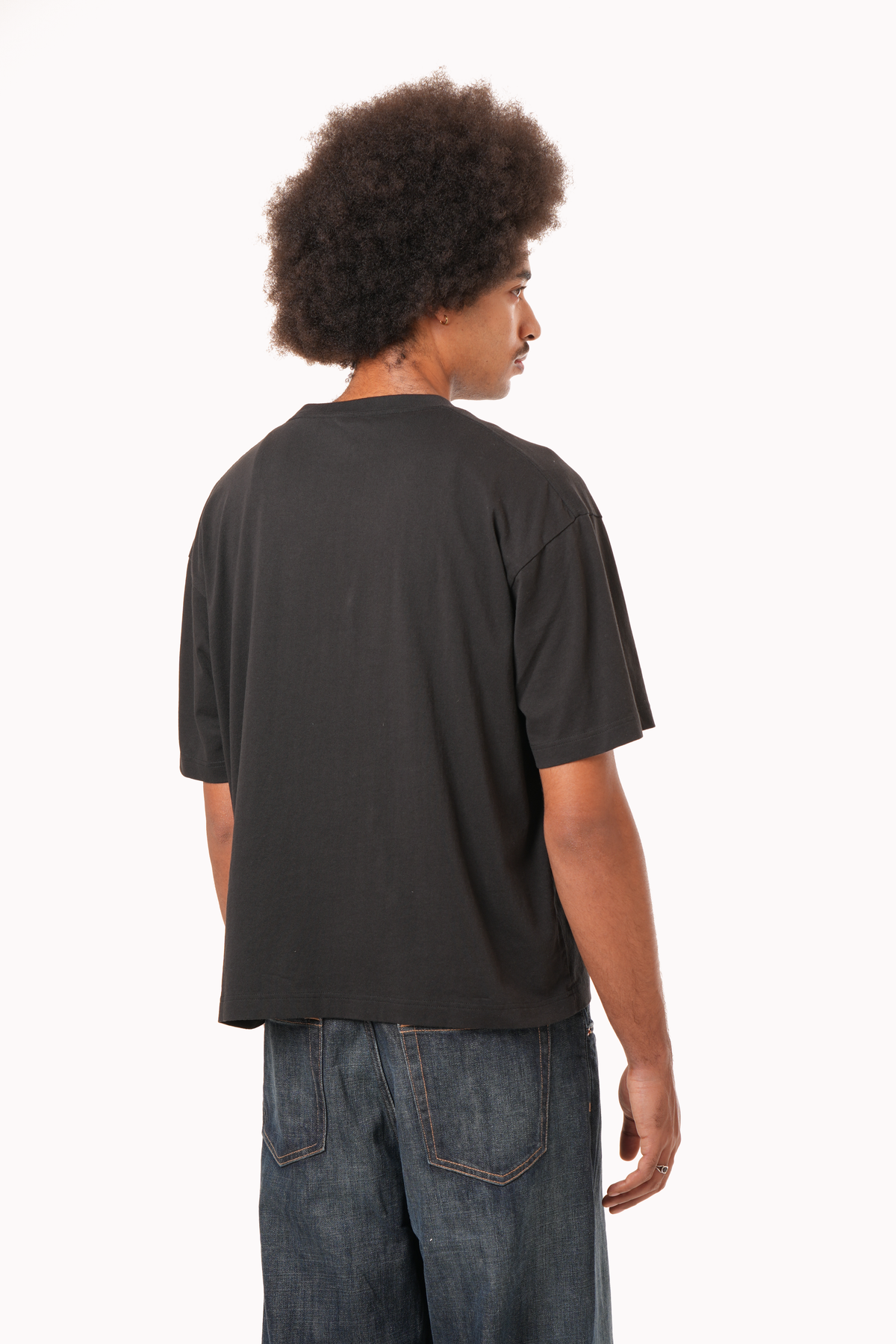 CLEANSE Cropped Tee black view 3