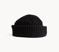 CHECK IN CROCHET BEANIE